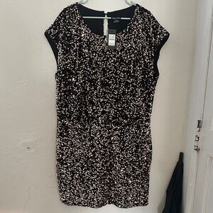 City Chic Elegant Black and Gold Sequin Dress